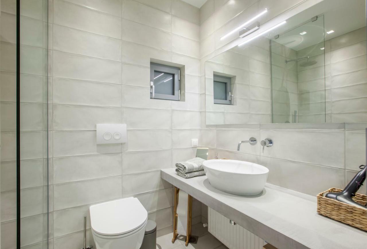 Alterra Vita City Apartment Thessaloniki Exterior photo